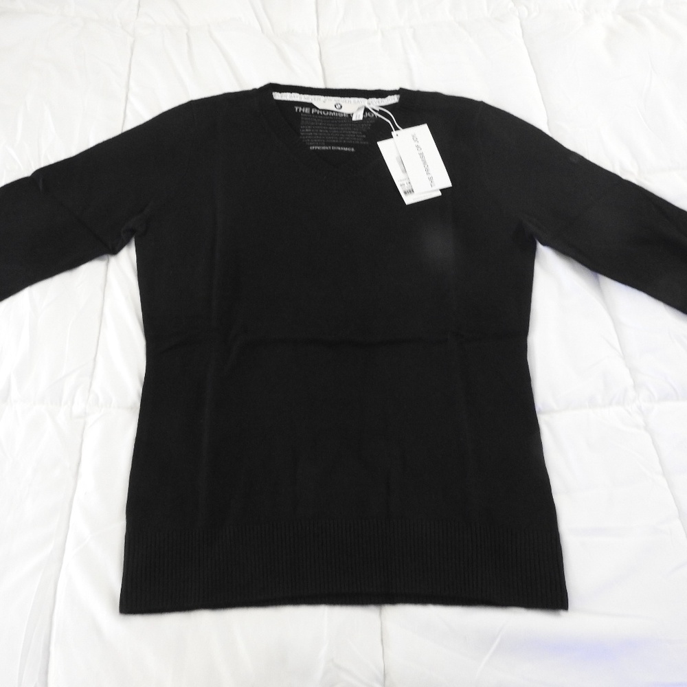 Official BMW Woman's Sweater Knit. Brand New
